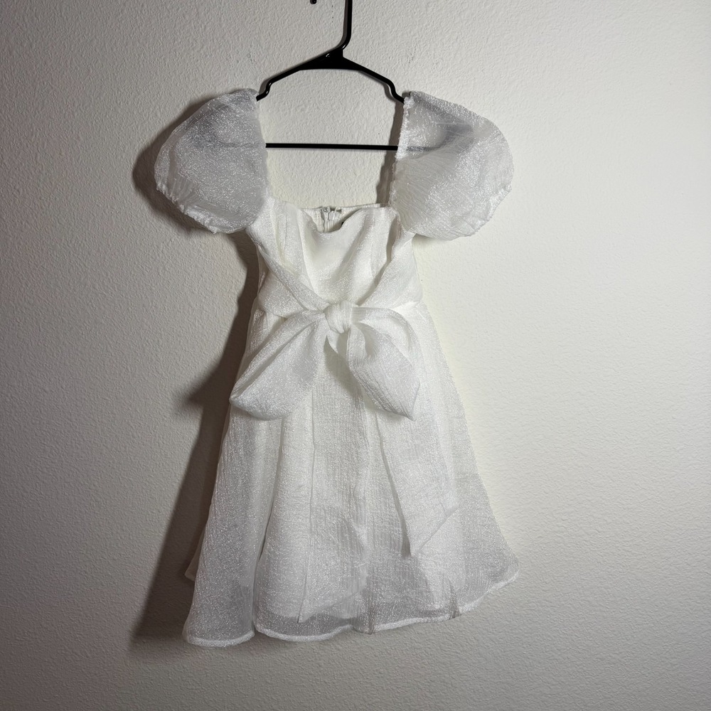 Lulus Mini Dress Womens Small White Shimmer Puff Sleeve Bow Front Smocked Back‎